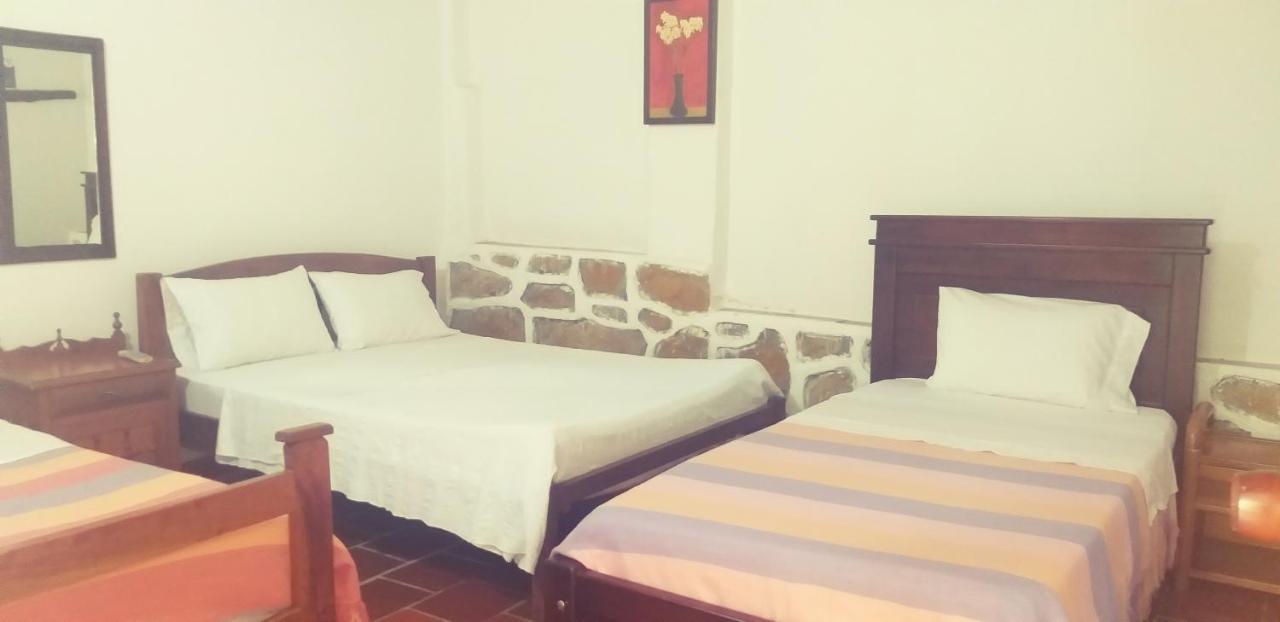 Mi Ranchito, Centro Hotel Barichara Buitenkant foto